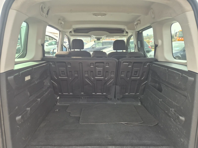 Citroen Berlingo 1.5 HDI, снимка 8 - Автомобили и джипове - 53497706