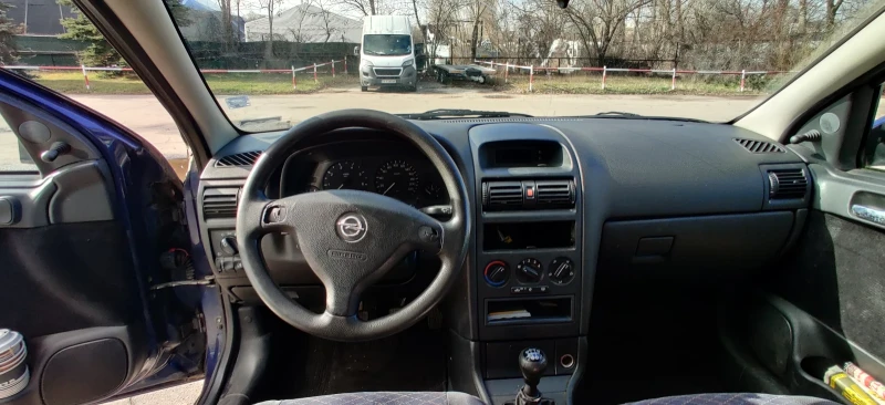 Opel Astra, снимка 9 - Автомобили и джипове - 53498338