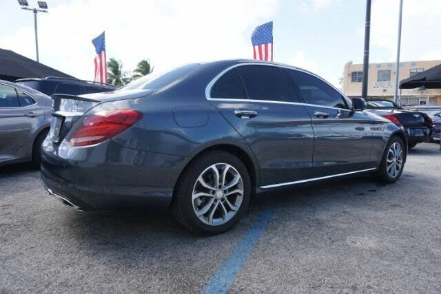 Mercedes-Benz C 300 AMG-Line HeadUp* АвтоКредит* (ЦЕНА ДО БГ) - изображение 4