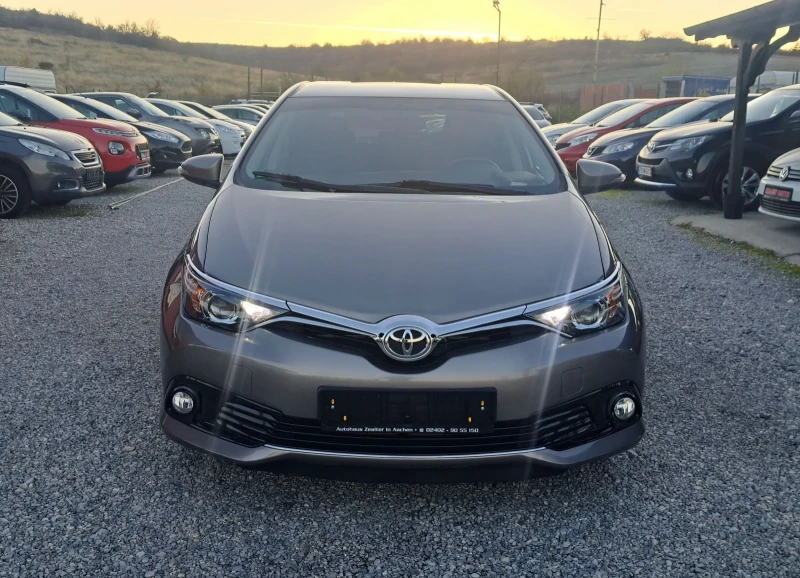 Toyota Auris 125000km, camera, Navi, service buch  - 16990 лв. / 8686.85 € - 60553490 1