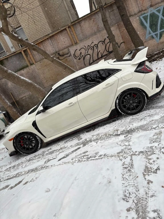 Honda Civic * 5dr Manual * CARFAX * БЕЗ ПЪРВОНАЧАЛНА ВНОСКА, снимка 2 - Автомобили и джипове - 53102579