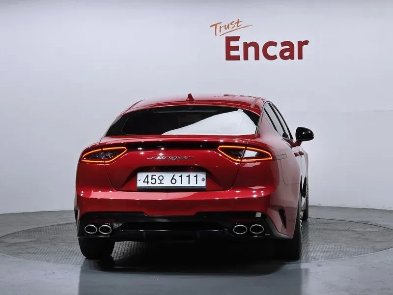 Kia Stinger 2.0 Turbo 2Wd Platinum, снимка 4 - Автомобили и джипове - 56118136