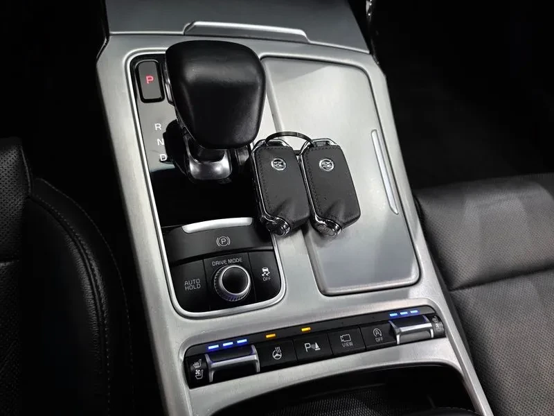 Kia Stinger 2.0 Turbo 2Wd Platinum, снимка 9 - Автомобили и джипове - 56118136