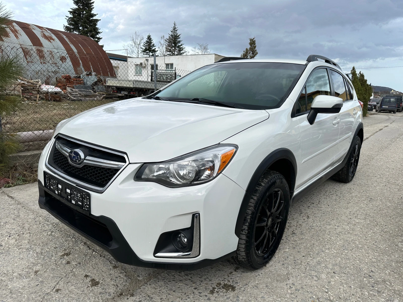 Subaru XV 2.0 Limited STI 4x4 - изображение 3