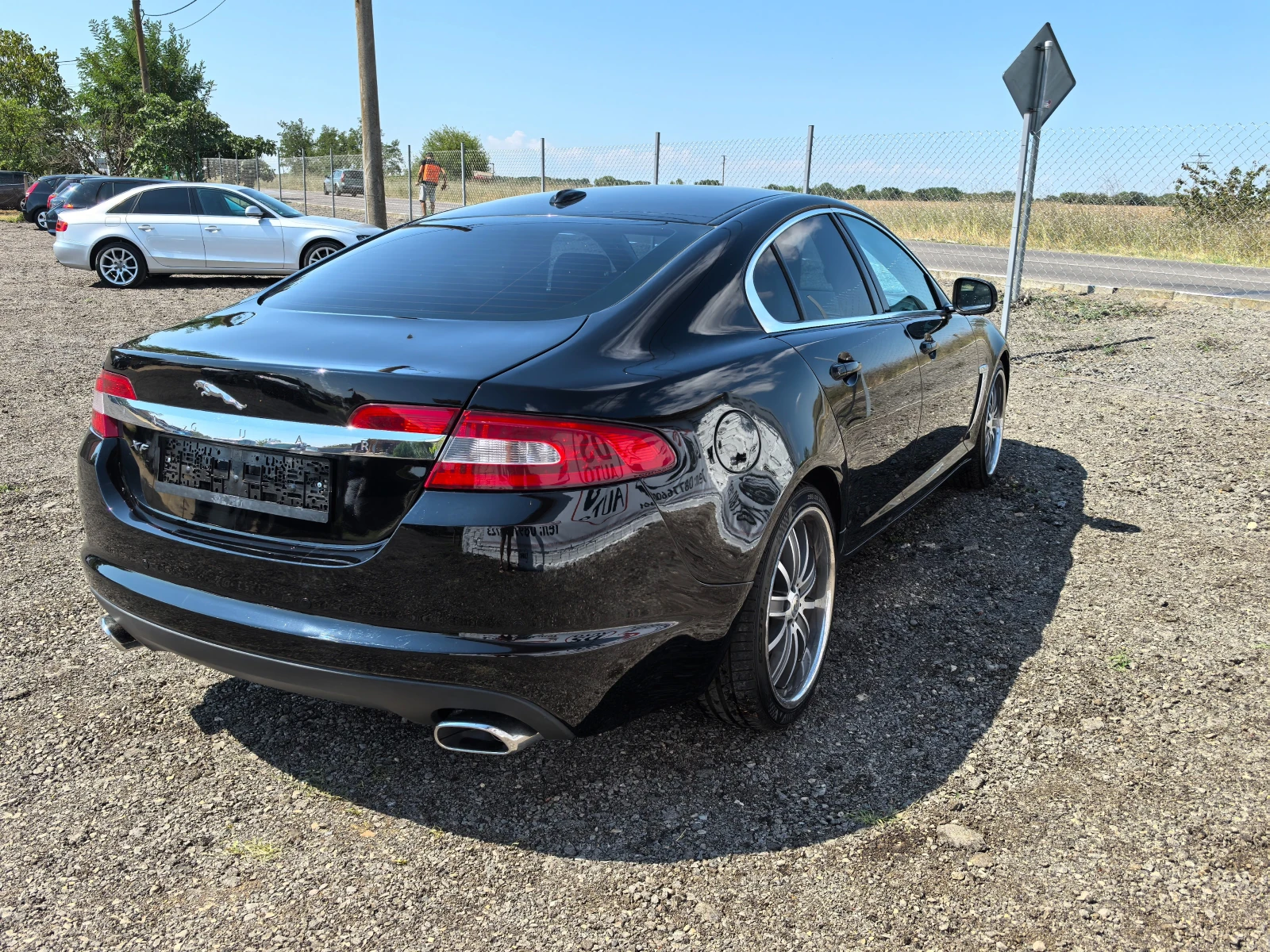 Jaguar Xf 3.0D - изображение 5