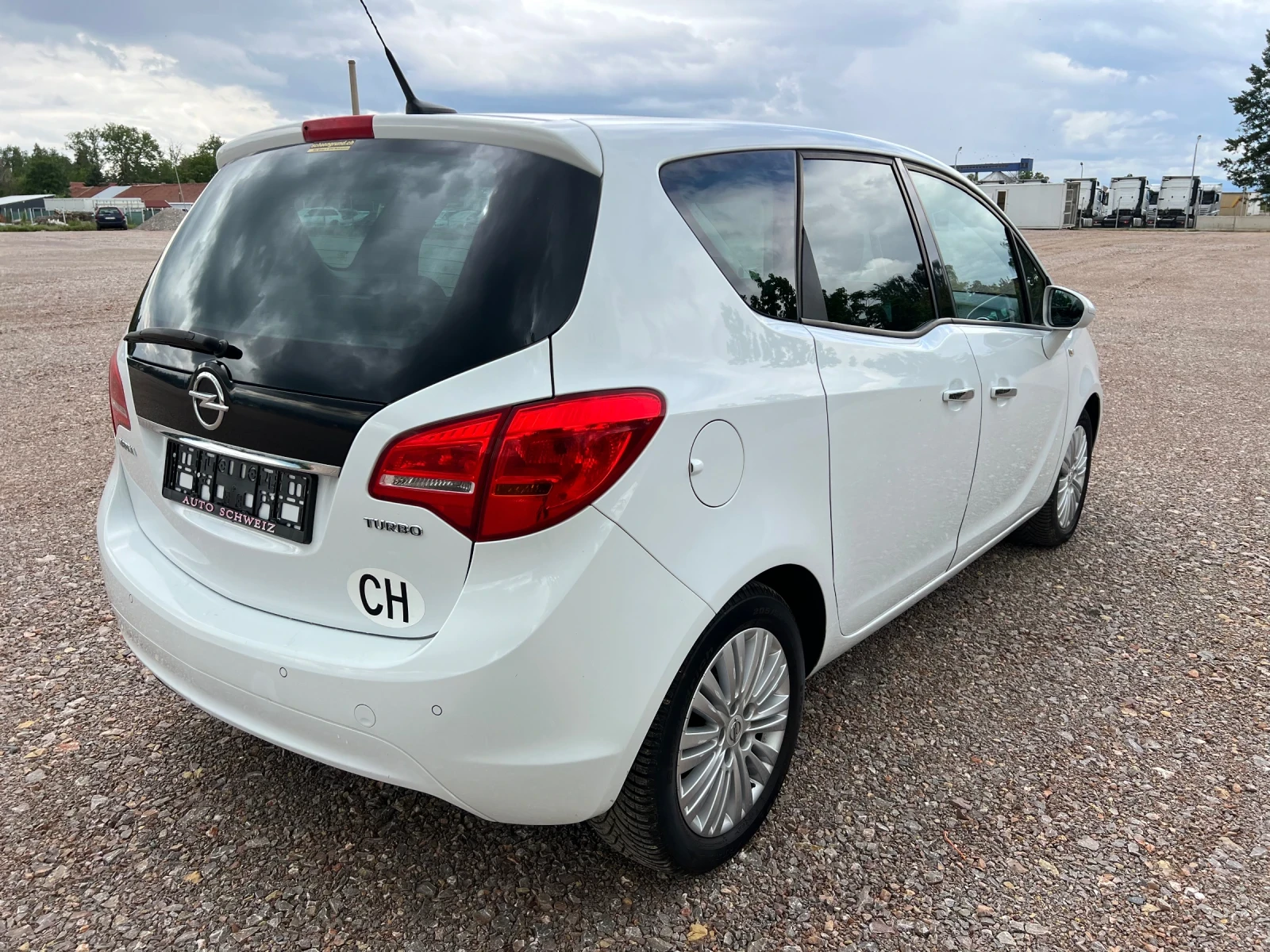 Opel Meriva 1.4 T 140 P.S - изображение 5