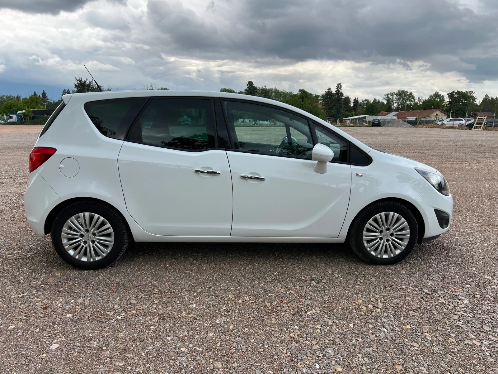 Opel Meriva 1.4 T 140 P.S - изображение 6