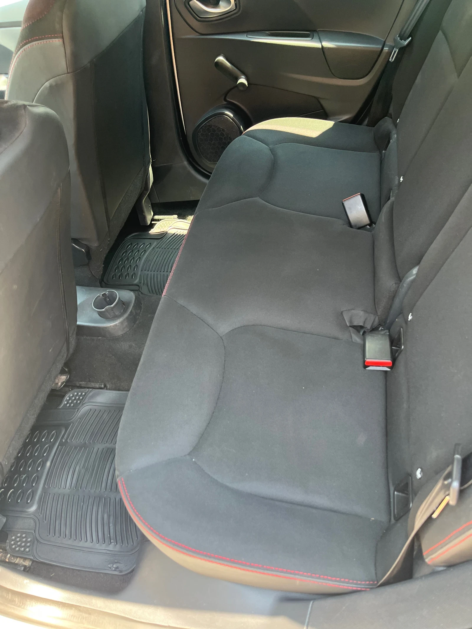 Renault Clio 1.5 dCi - изображение 5