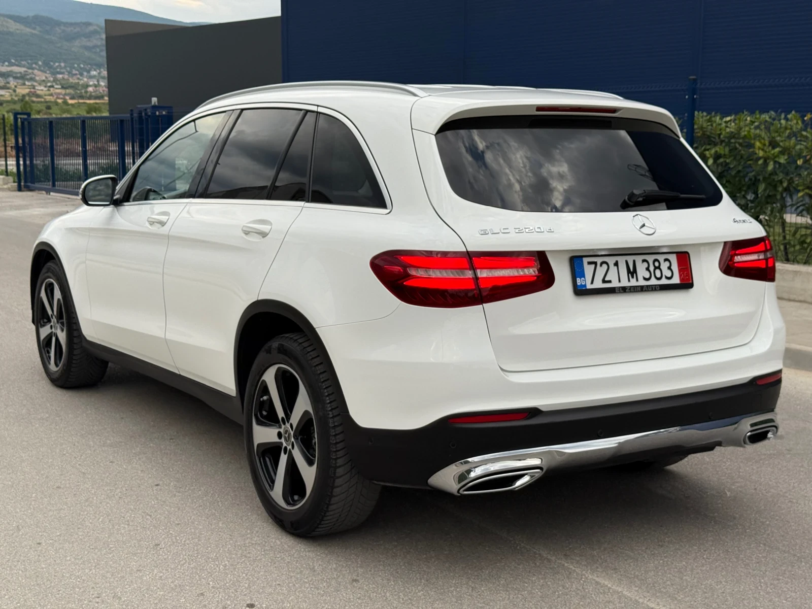 Mercedes-Benz CLC 220 4MATIC/FULL LED/ПЪЛНА СЕРВИЗНА ИСТОРИЯ !!! - изображение 5