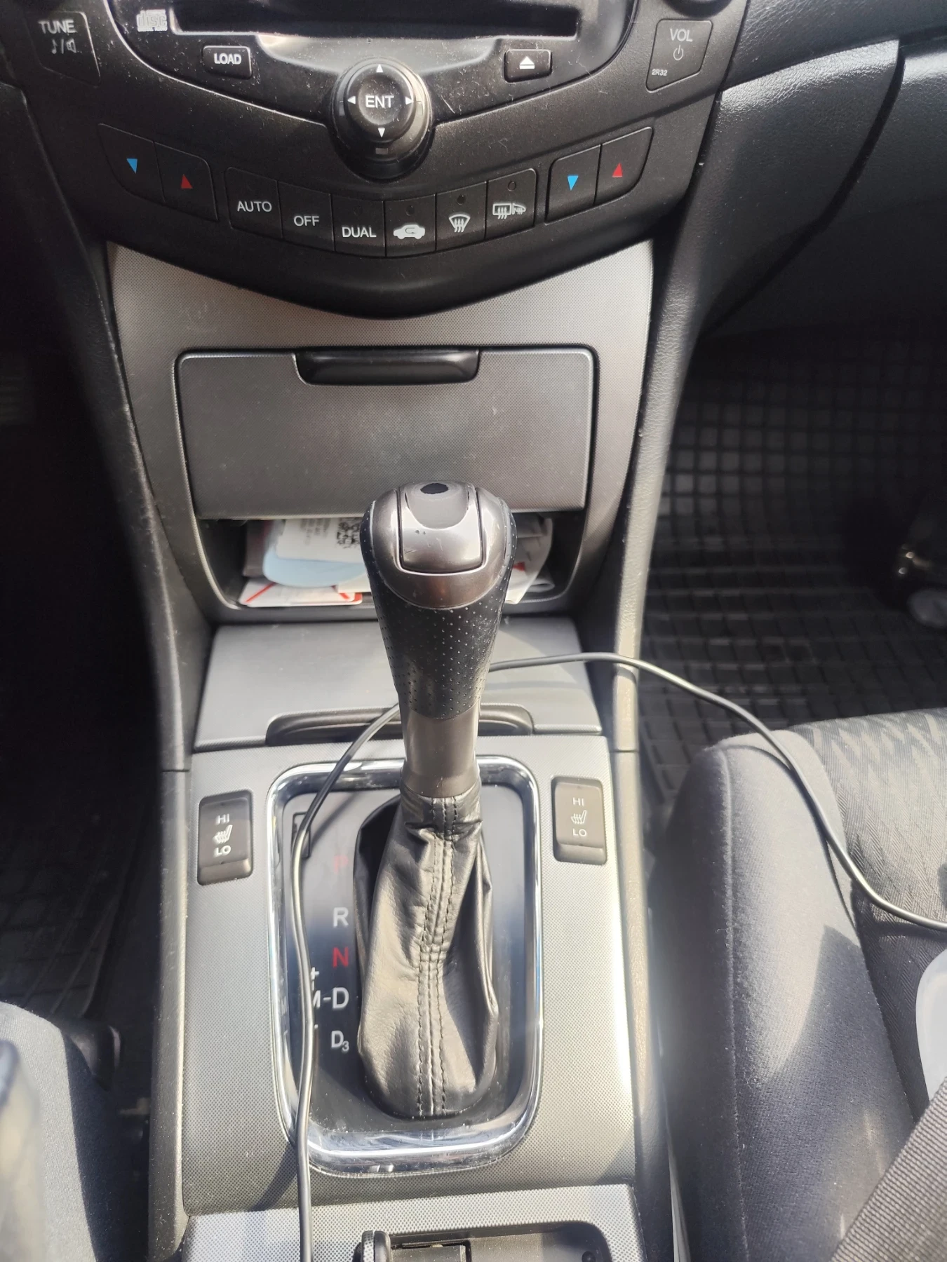 Honda Accord 2.0-155 КС. Автомат - изображение 10