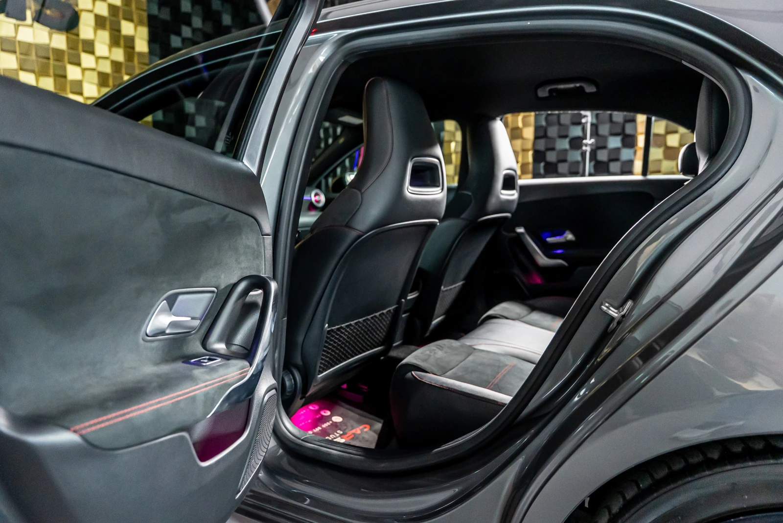 Mercedes-Benz A 200 AMG | Mobile.bg   12