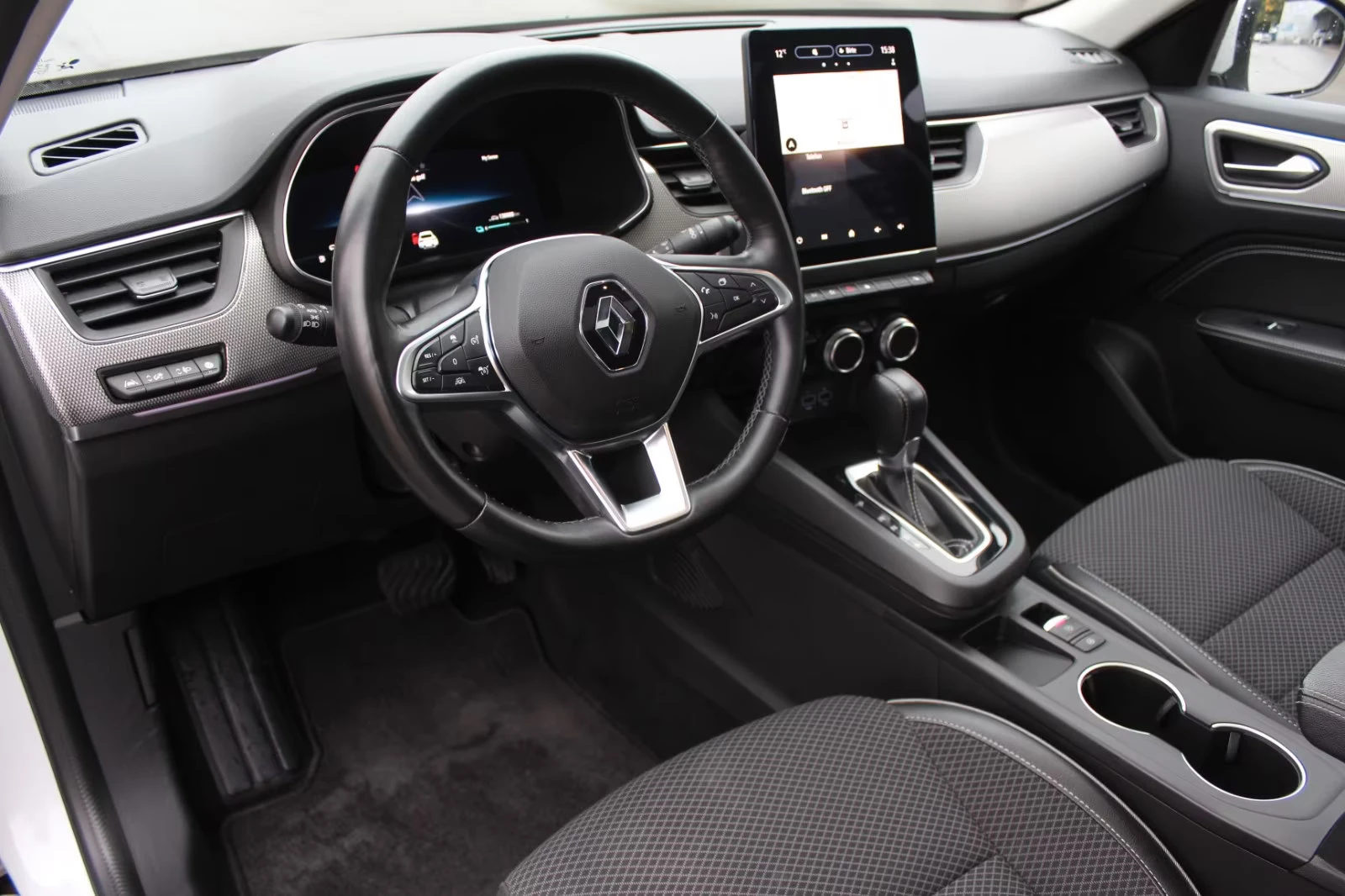 Renault Arkana 1.6HEV/143HP/TECHNO/PANO/CAM/DIGI/LED/KLESS/512g - изображение 5