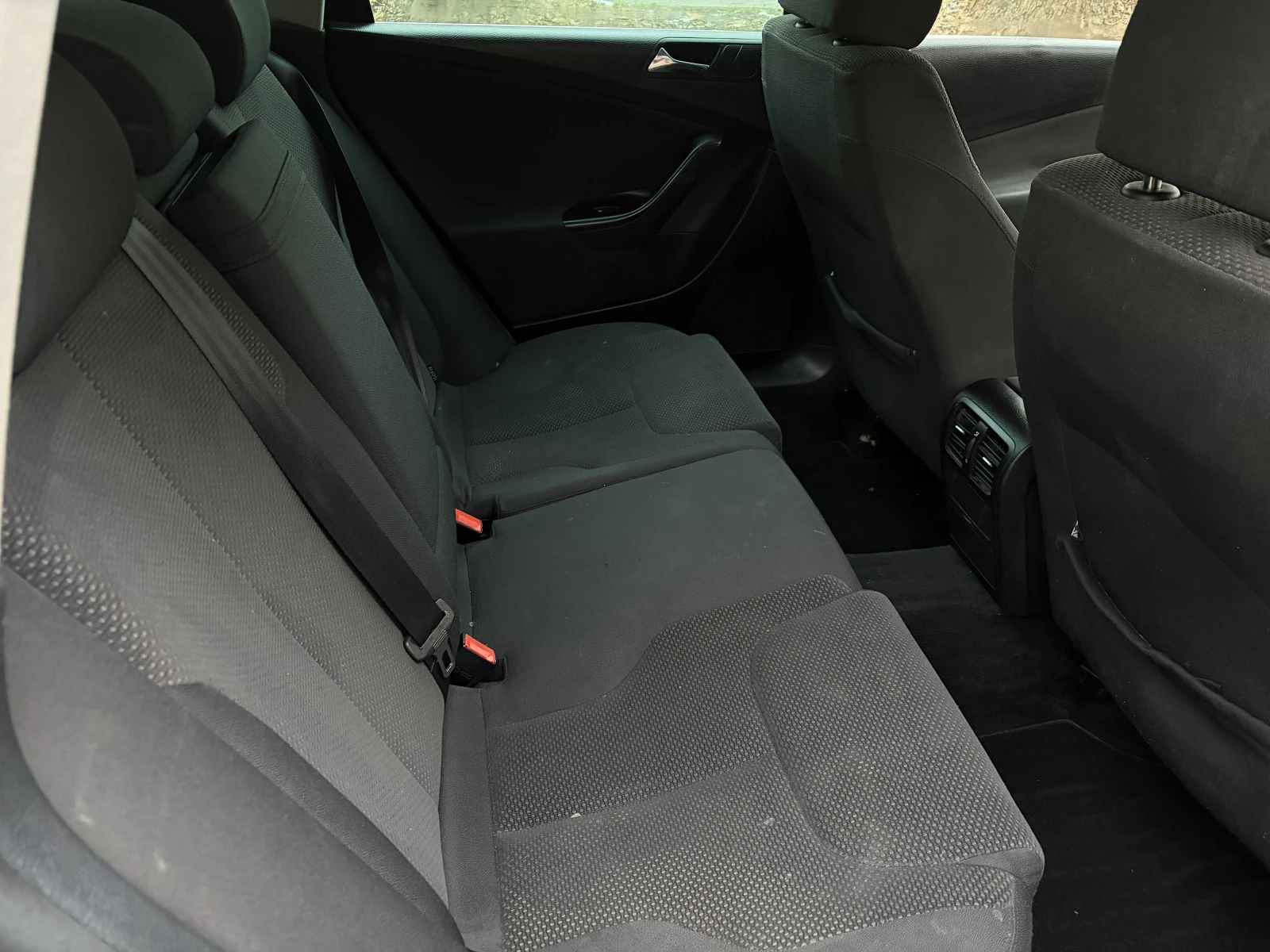 VW Passat 1.6 FSI | Mobile.bg � ����������� 12