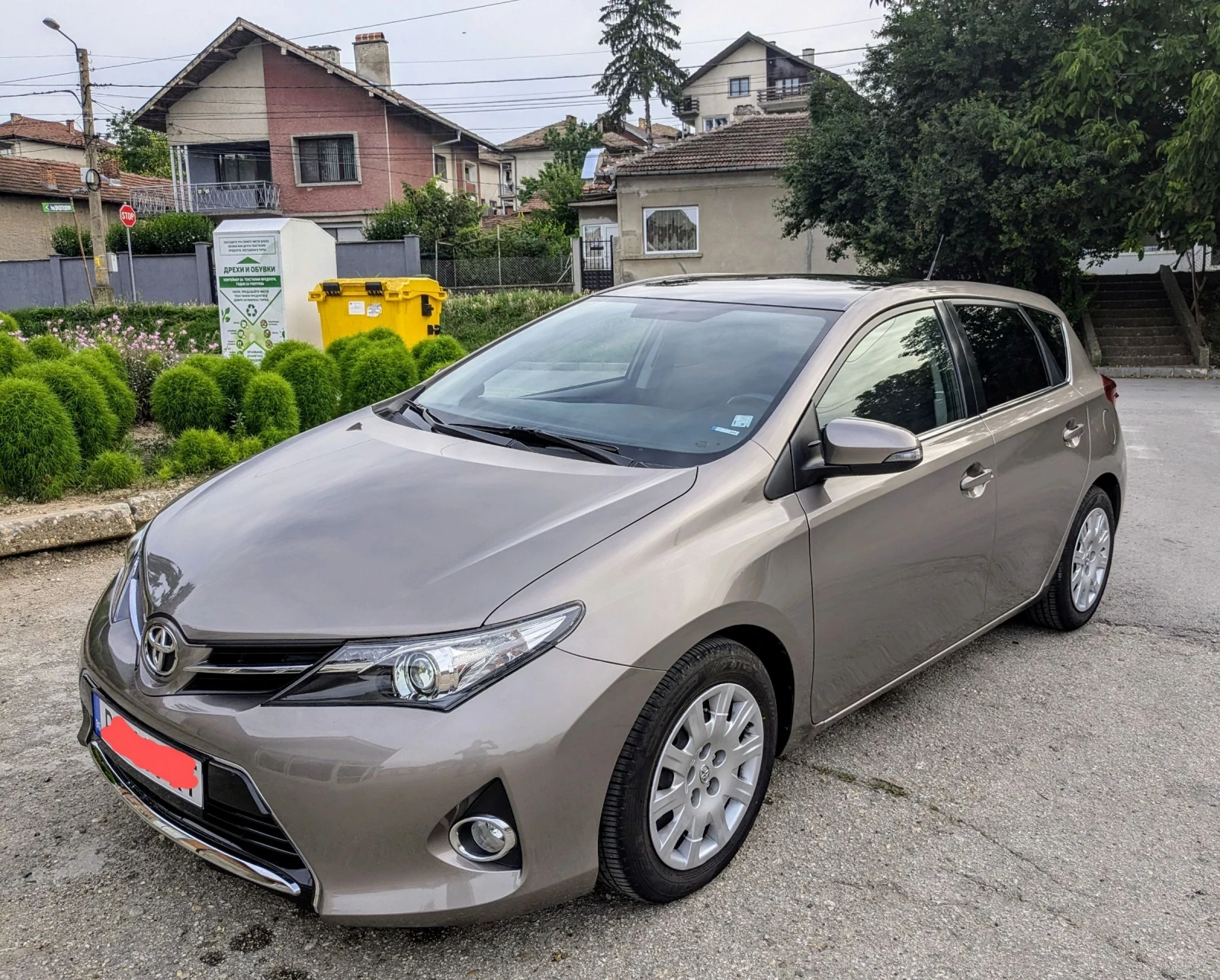 Toyota Auris 1329, снимка 3 - Автомобили и джипове - 53762516