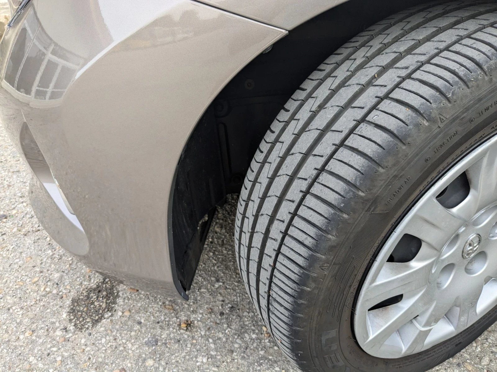 Toyota Auris 1329, снимка 10 - Автомобили и джипове - 53762516