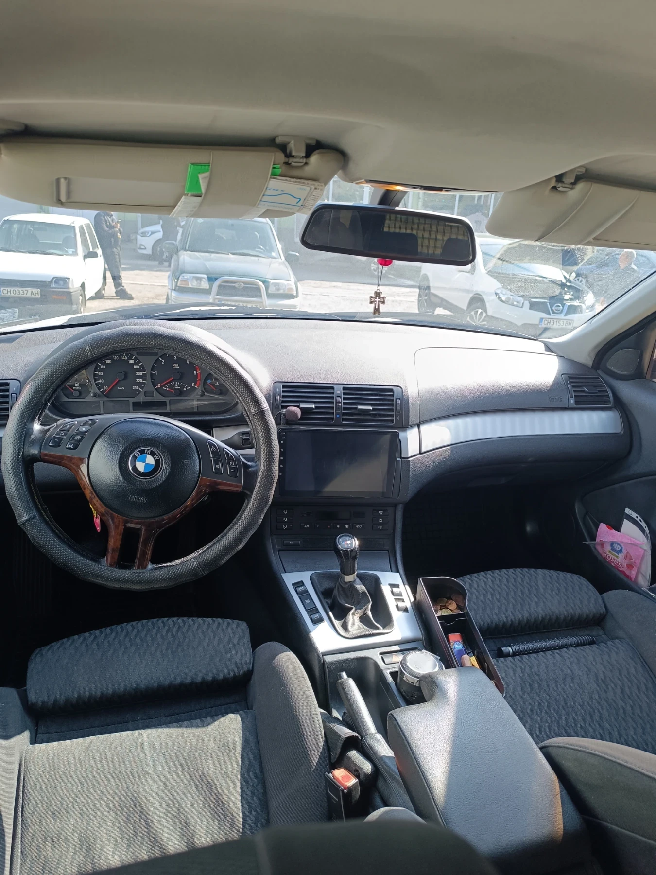 BMW 320, снимка 9 - Автомобили и джипове - 53866768
