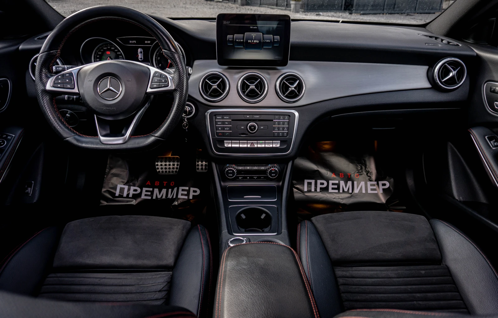 Mercedes-Benz CLA 250 4MATIC-КАТО НОВ-РЕАЛНИ КМ!, снимка 9 - Автомобили и джипове - 54082007