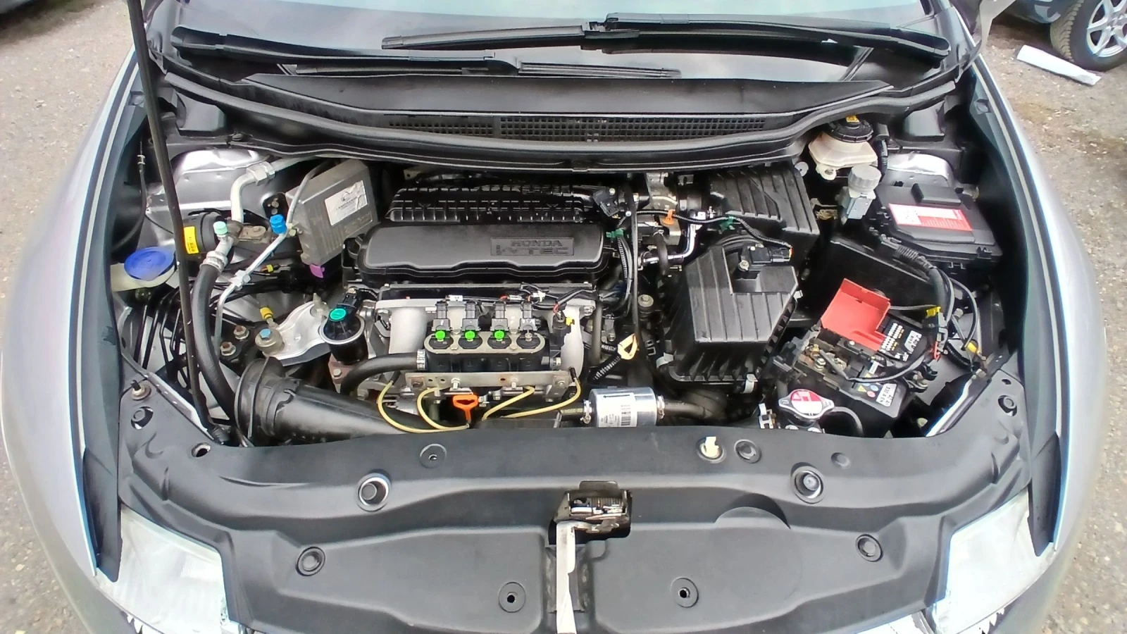 Honda Civic 1, 4i GAZ FACELIFT, снимка 11 - Автомобили и джипове - 54259840