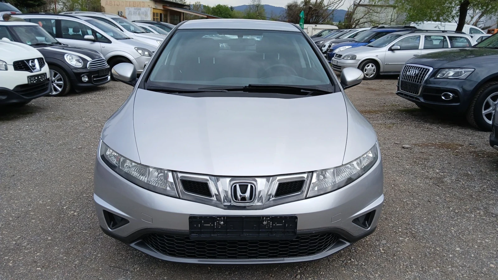 Honda Civic 1, 4i GAZ FACELIFT, снимка 3 - Автомобили и джипове - 54259840