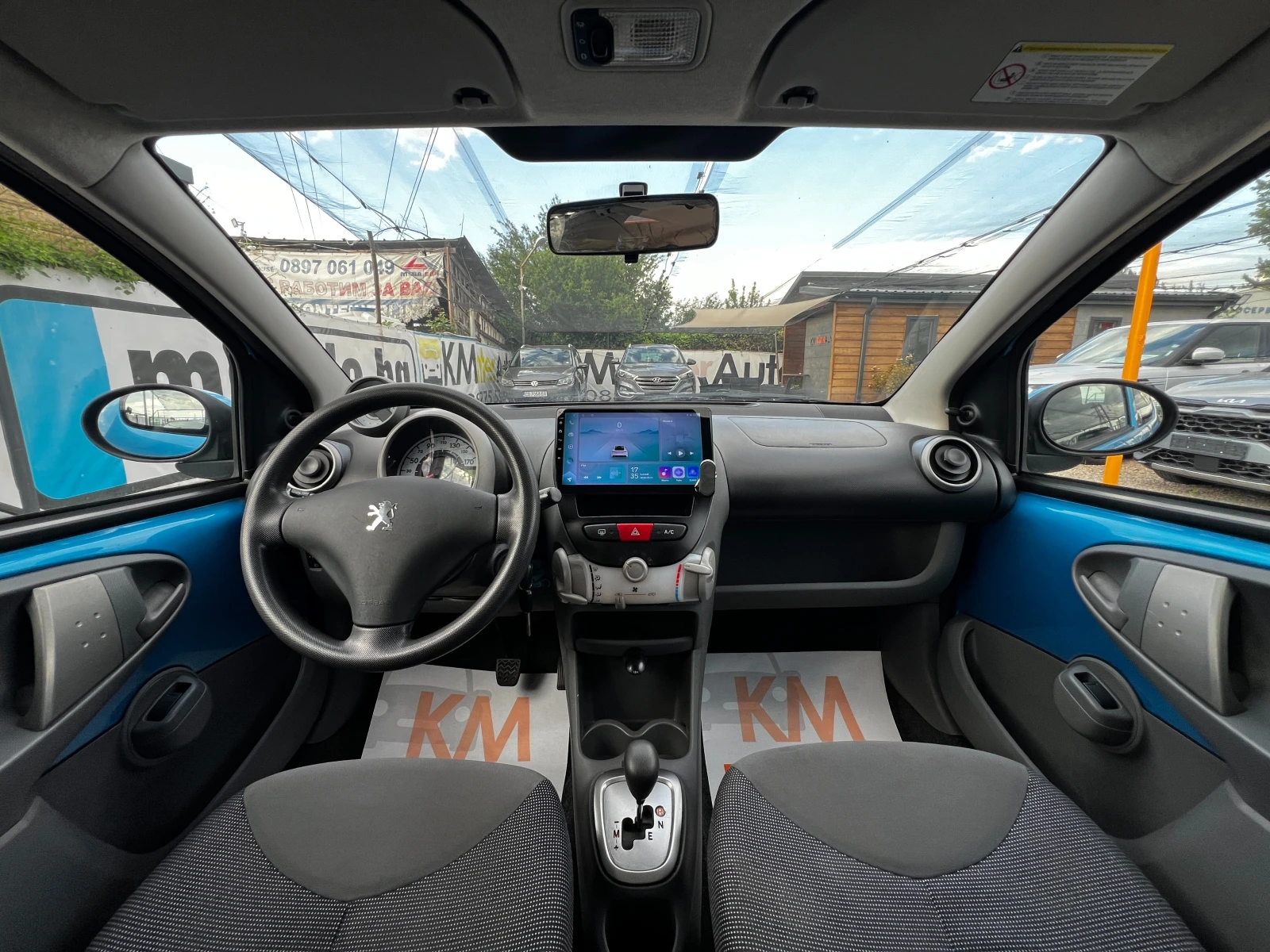 Peugeot 107 1.0i AUT/NAVI/РЕАЛЕН ПРОБЕГ, снимка 12 - Автомобили и джипове - 54510385