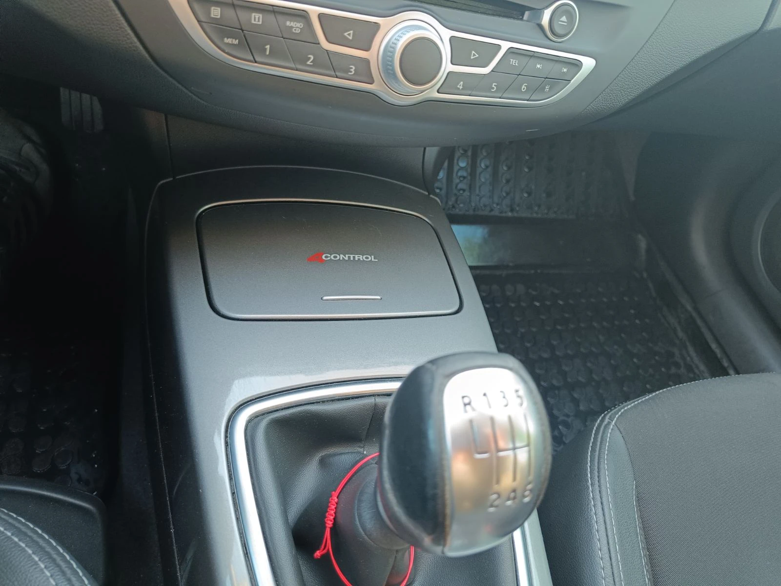 Renault Laguna Grand Tour 4 Control, снимка 12 - Автомобили и джипове - 54584256