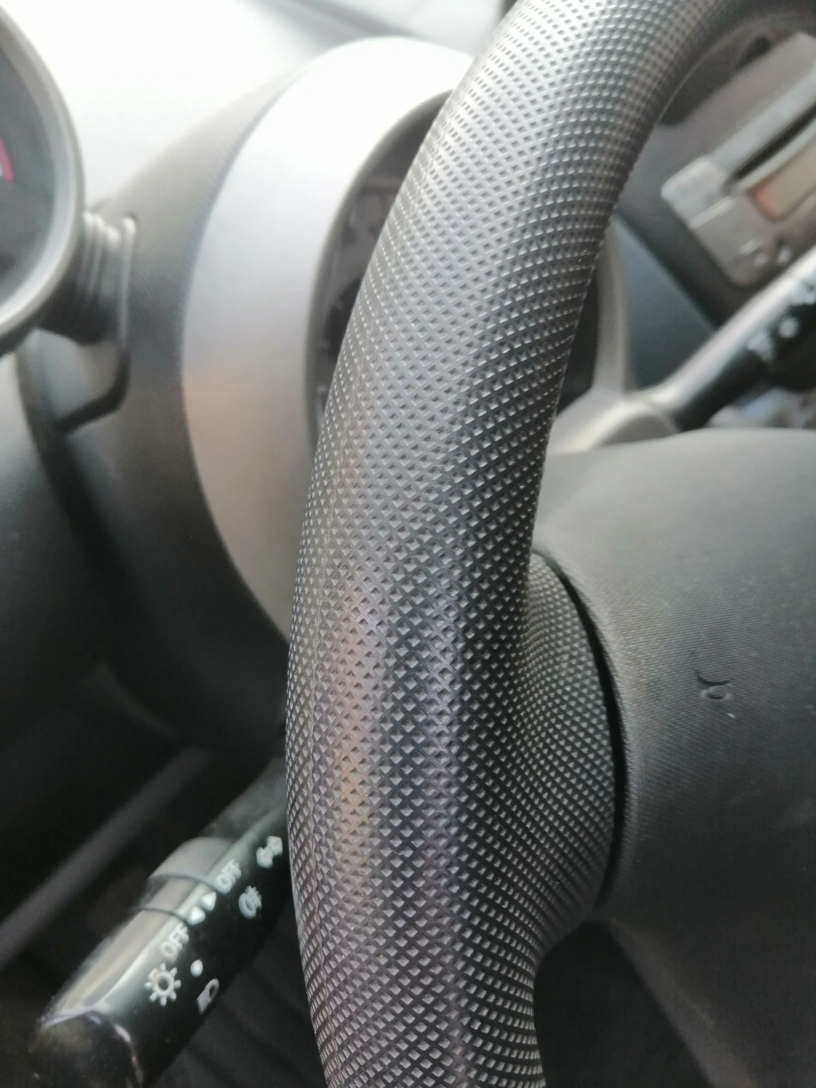 Peugeot 107 1.0, ������, 68�.�.4��. ����� | Mobile.bg � ����������� 11