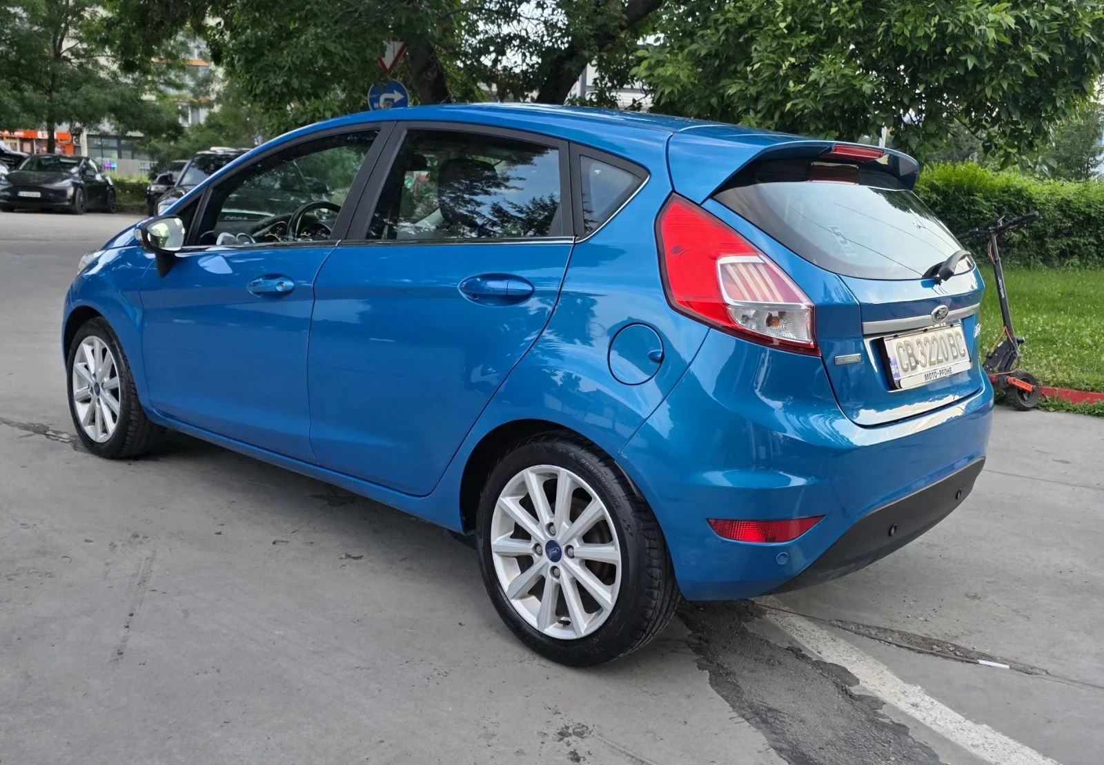 Ford Fiesta Titanium, снимка 7 - Автомобили и джипове - 55003657
