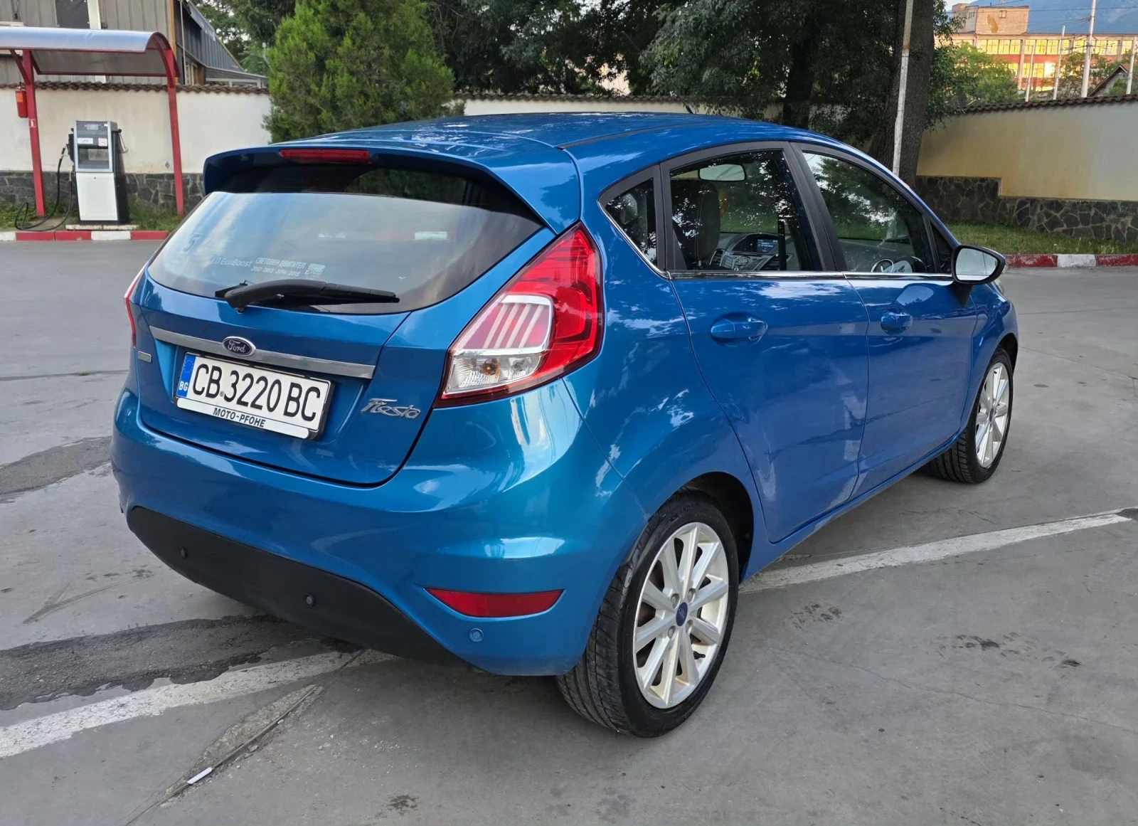 Ford Fiesta Titanium, снимка 5 - Автомобили и джипове - 55003657