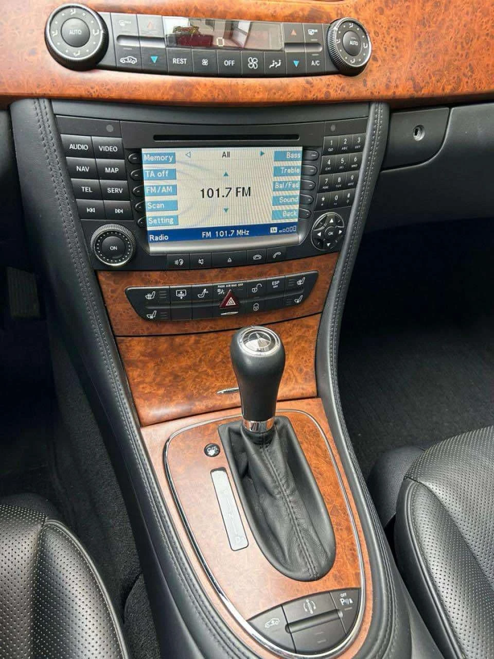 Mercedes-Benz CLS 350 CGI, снимка 11 - Автомобили и джипове - 55051374