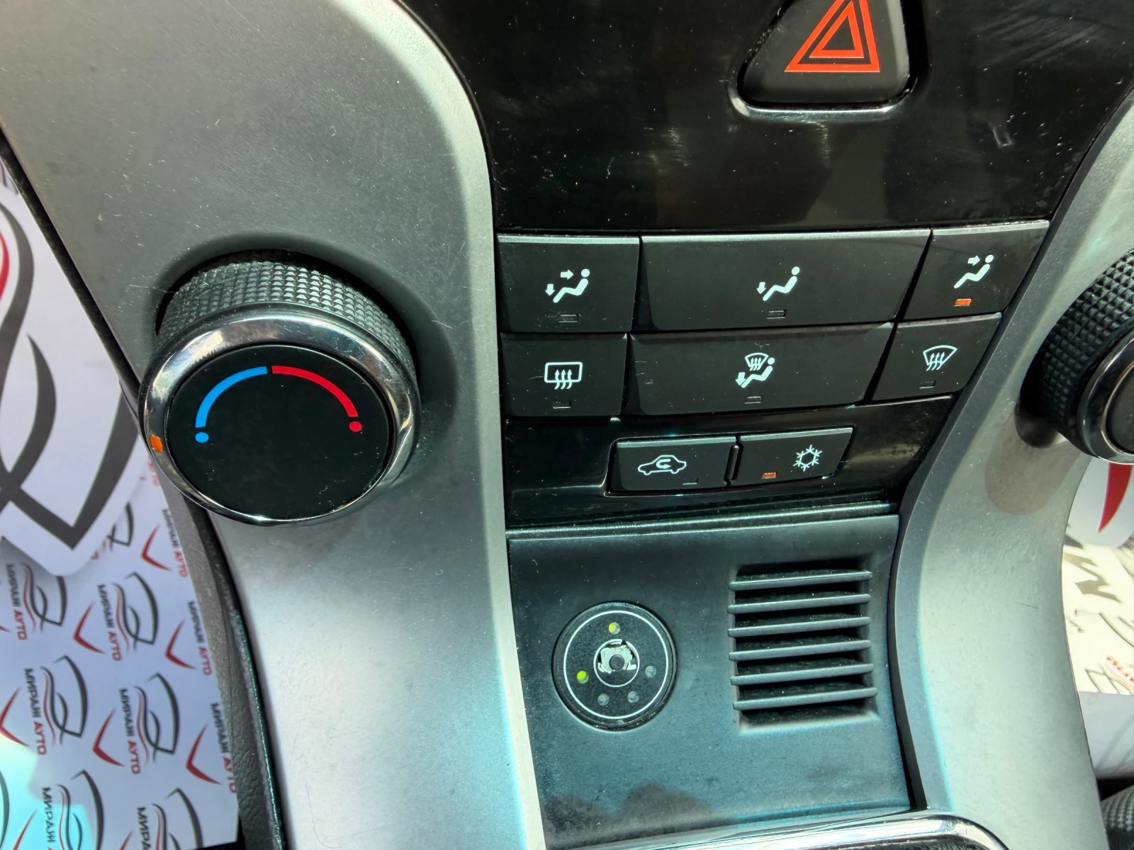 Chevrolet Cruze 1.8* LPG, снимка 15 - Автомобили и джипове - 55154004