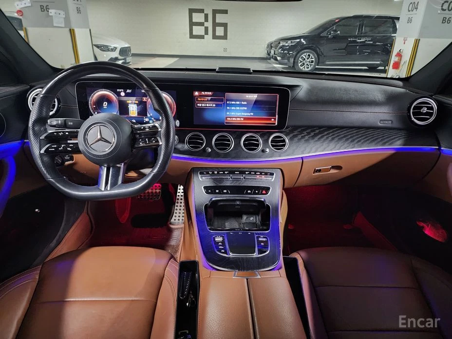 Mercedes-Benz E 220, снимка 6 - Автомобили и джипове - 55392793