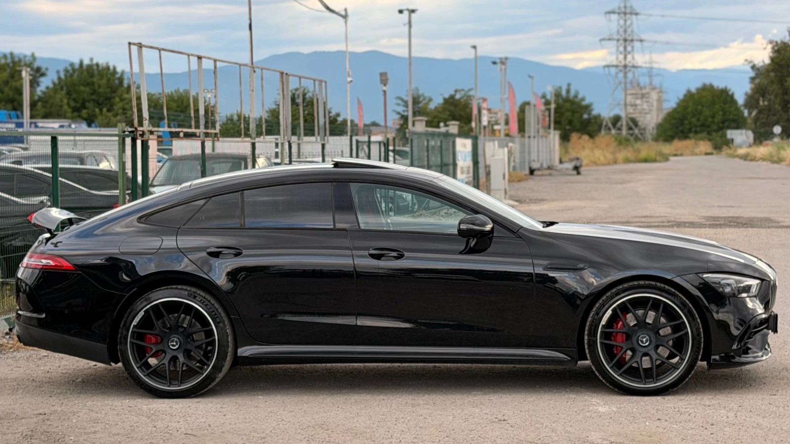 Mercedes-Benz AMG GT 43= V6-Biturbo= 4Matic+ = Distronic= Keyless= 360*, снимка 4 - Автомобили и джипове - 55413562