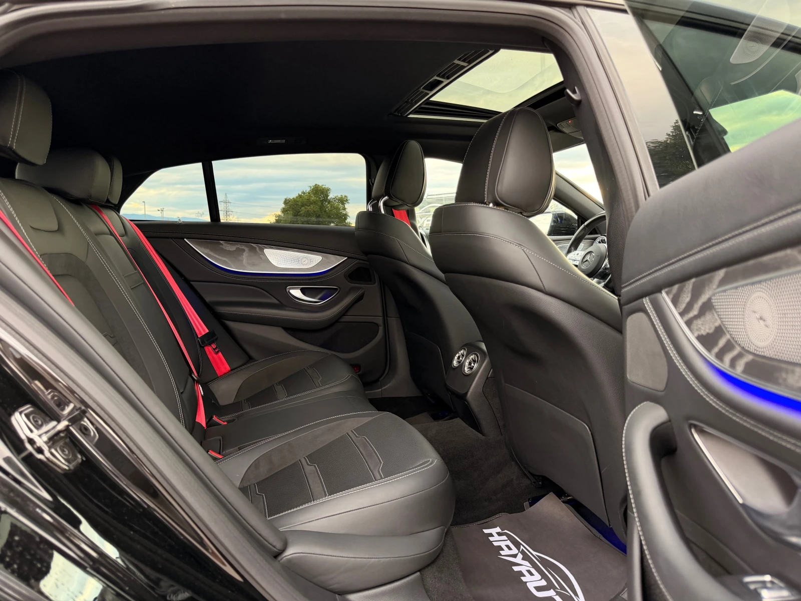 Mercedes-Benz AMG GT 43= V6-Biturbo= 4Matic+ = Distronic= Keyless= 360*, снимка 12 - Автомобили и джипове - 55413562