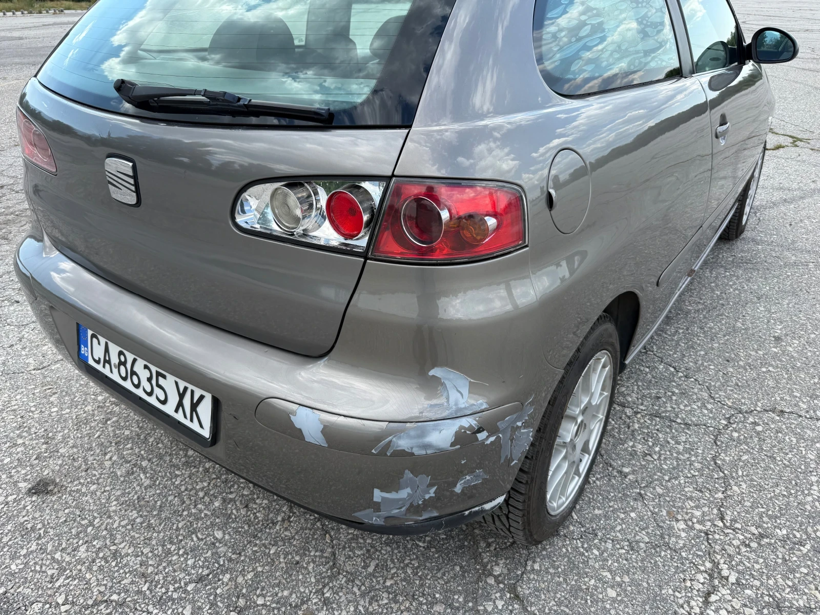 Seat Ibiza, снимка 5 - Автомобили и джипове - 55471933