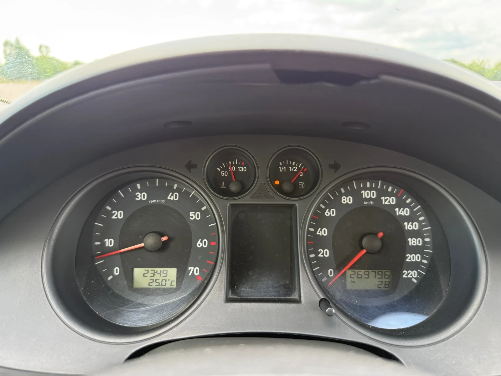 Seat Ibiza, снимка 11 - Автомобили и джипове - 55471933