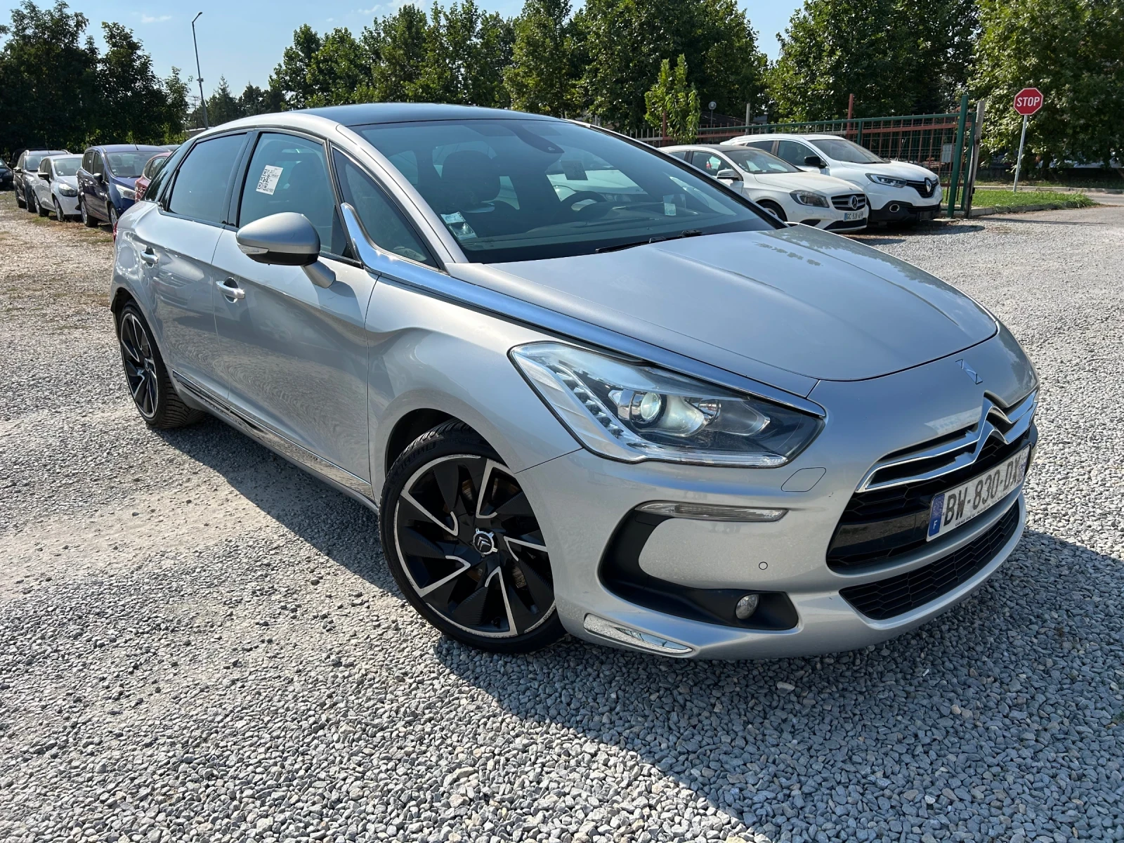 Citroen DS5 2.0HDi/163K.C./NAVi/LED/РЪЧНИ СКОРОСТИ, снимка 2 - Автомобили и джипове - 55572077