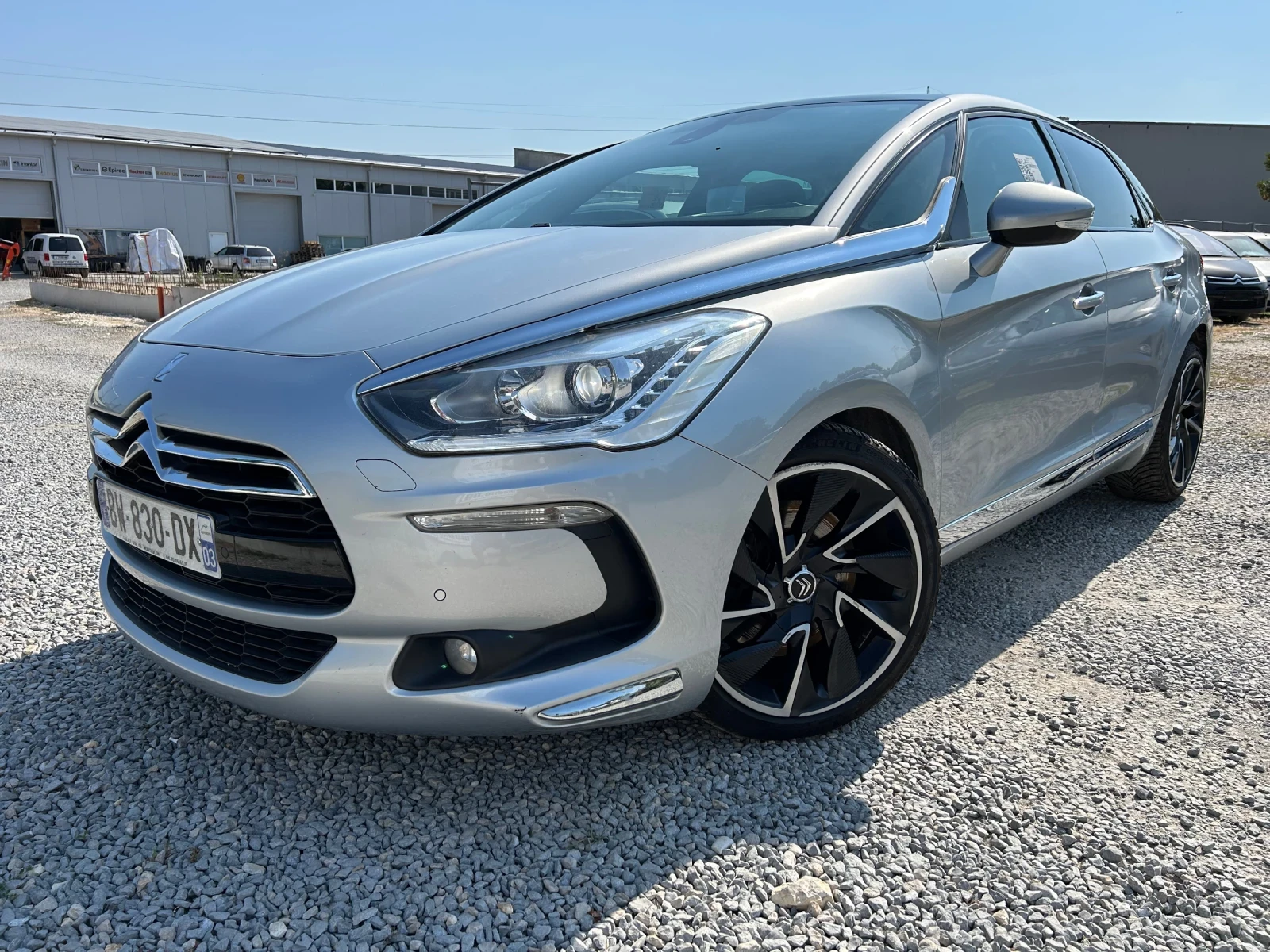 Citroen DS5 2.0HDi/163K.C./NAVi/LED/РЪЧНИ СКОРОСТИ