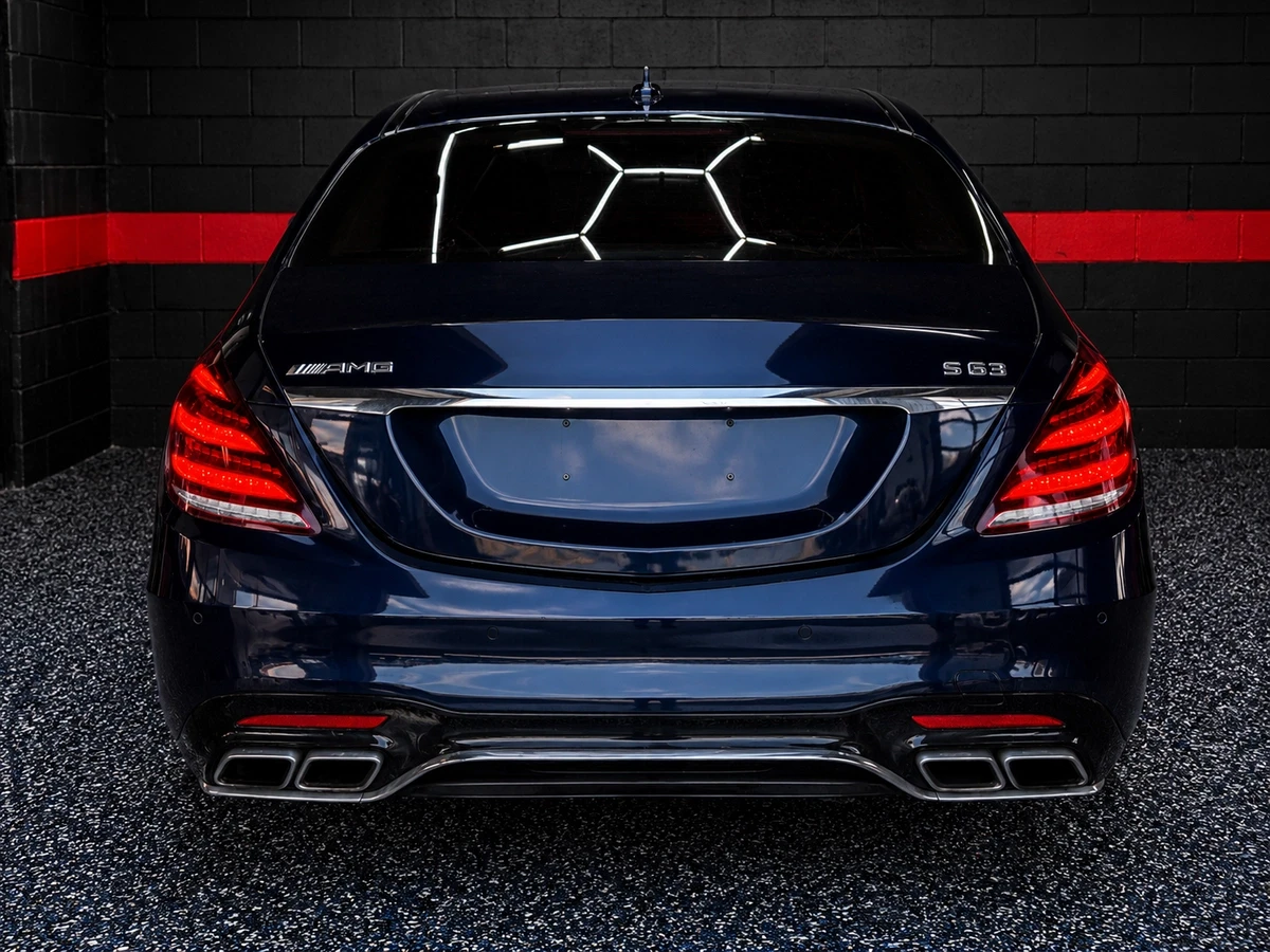 Mercedes-Benz S 63 AMG S* DESIGNO 2 TONE* ОБДУХВ* МАСАЖИ* МОНИТОРИ* ПАНОР, снимка 5 - Автомобили и джипове - 55643914