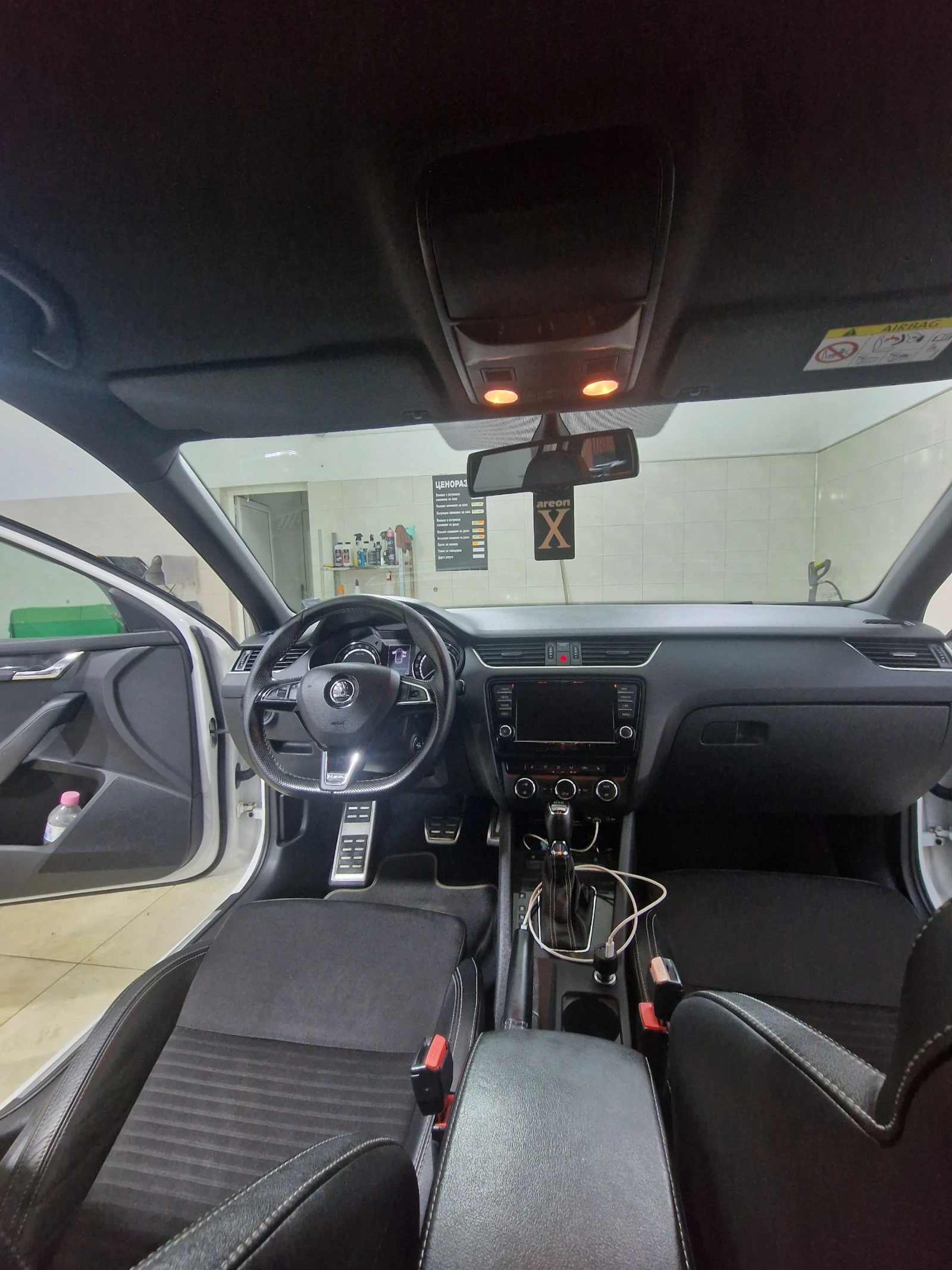 Skoda Octavia VRS, снимка 8 - Автомобили и джипове - 55832800