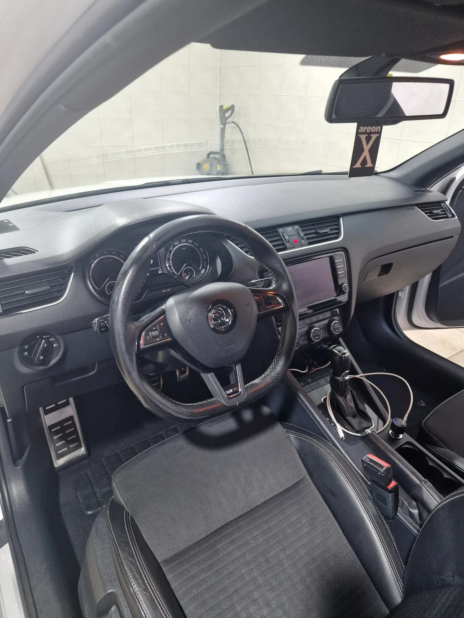 Skoda Octavia VRS, снимка 12 - Автомобили и джипове - 55832800