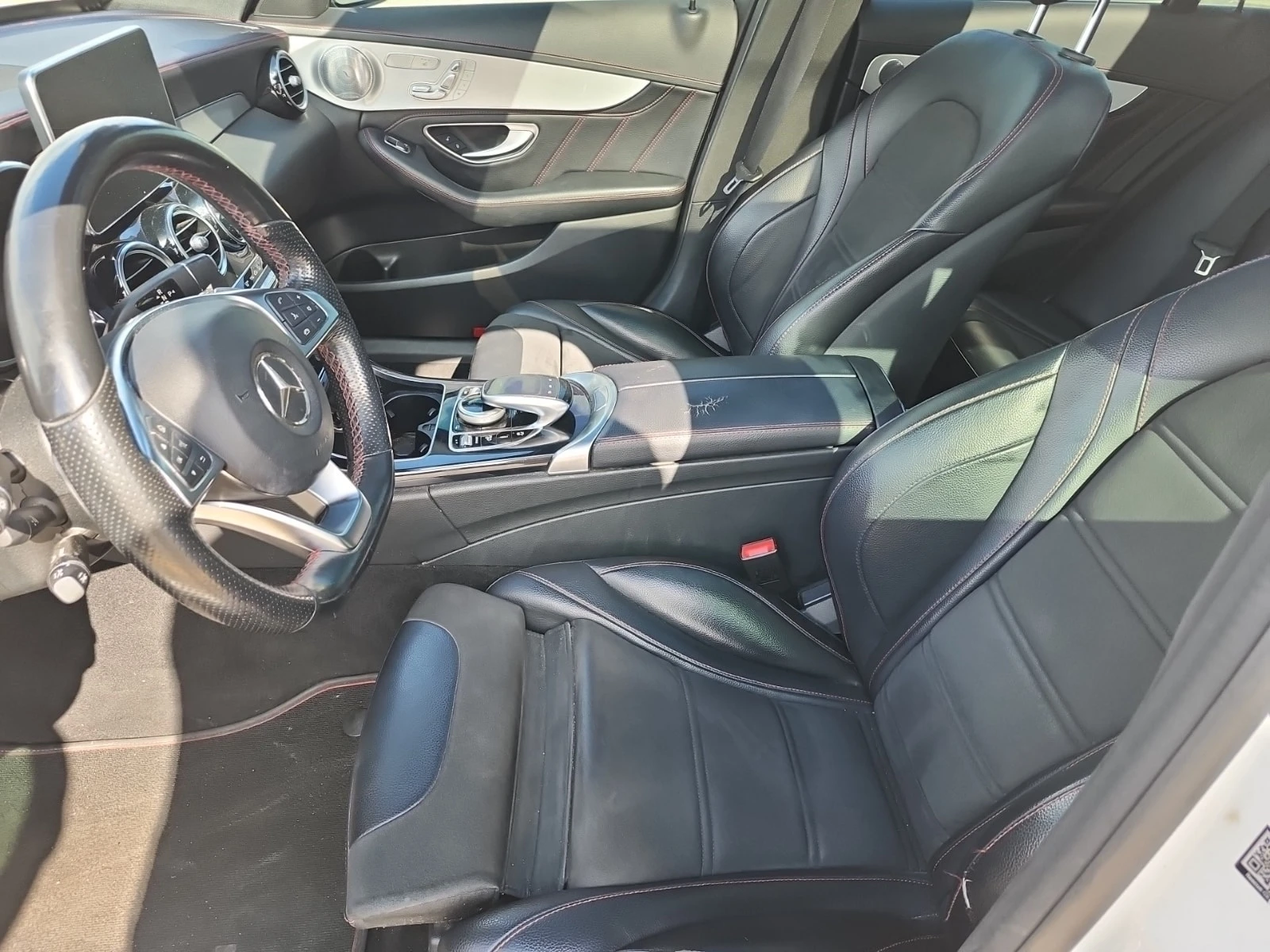 Mercedes-Benz C 43 AMG /DISTRONIC/BURMESTER/CARFAX/АВТОКРЕДИТ , снимка 5 - Автомобили и джипове - 55948504