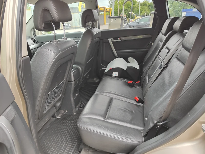 Chevrolet Captiva 2.0 150 KC ., снимка 5 - Автомобили и джипове - 51908811