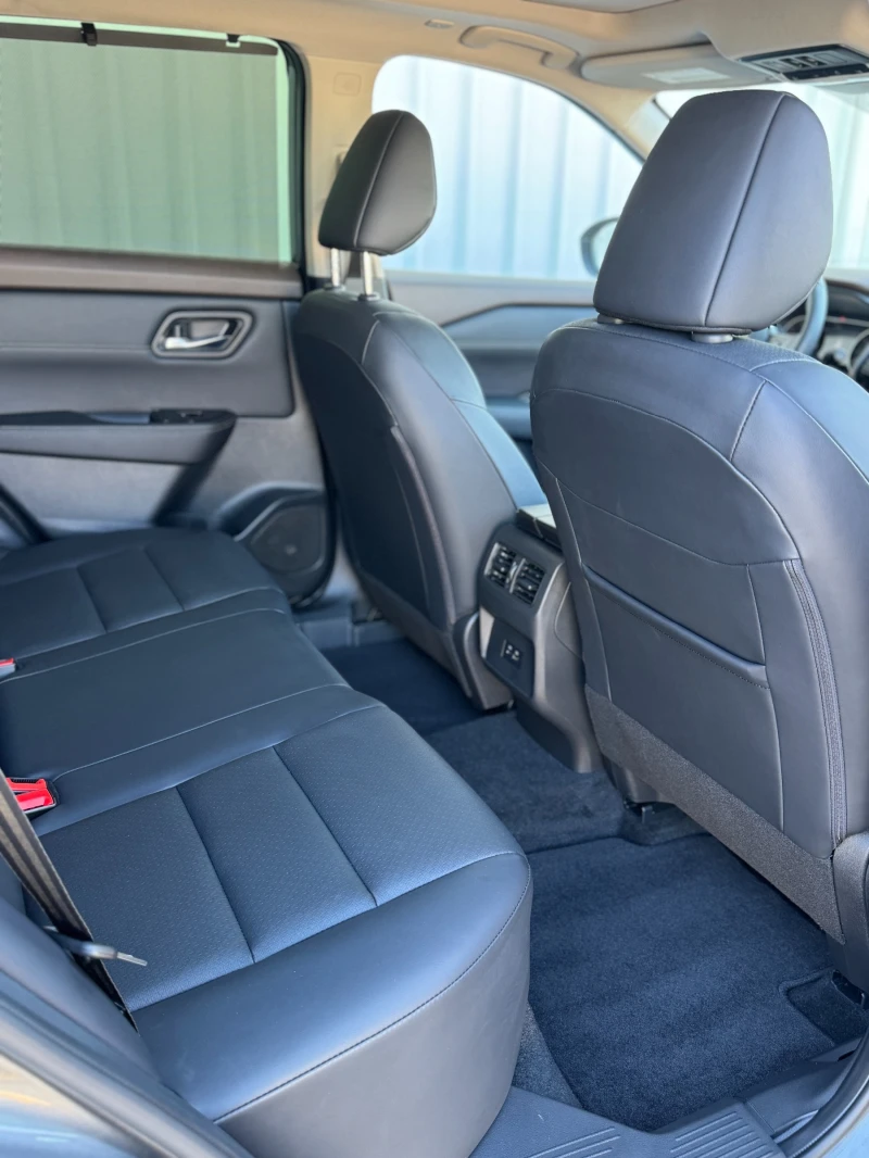 Nissan X-trail 1.5 VC-Turbo AWD ROGUE, снимка 14 - Автомобили и джипове - 52704344