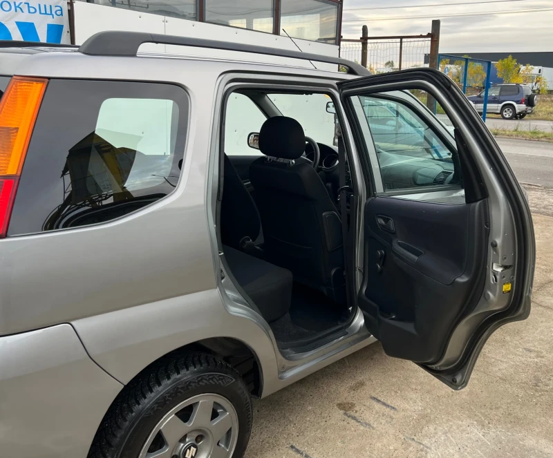 Suzuki Ignis 1.3* 4x4* TOP, снимка 13 - Автомобили и джипове - 51895319