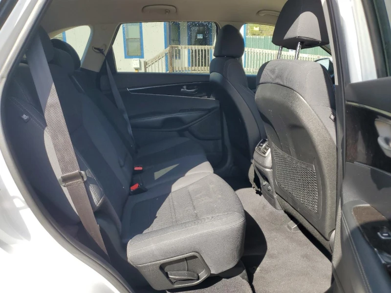 Kia Sorento LX, снимка 11 - Автомобили и джипове - 52749830