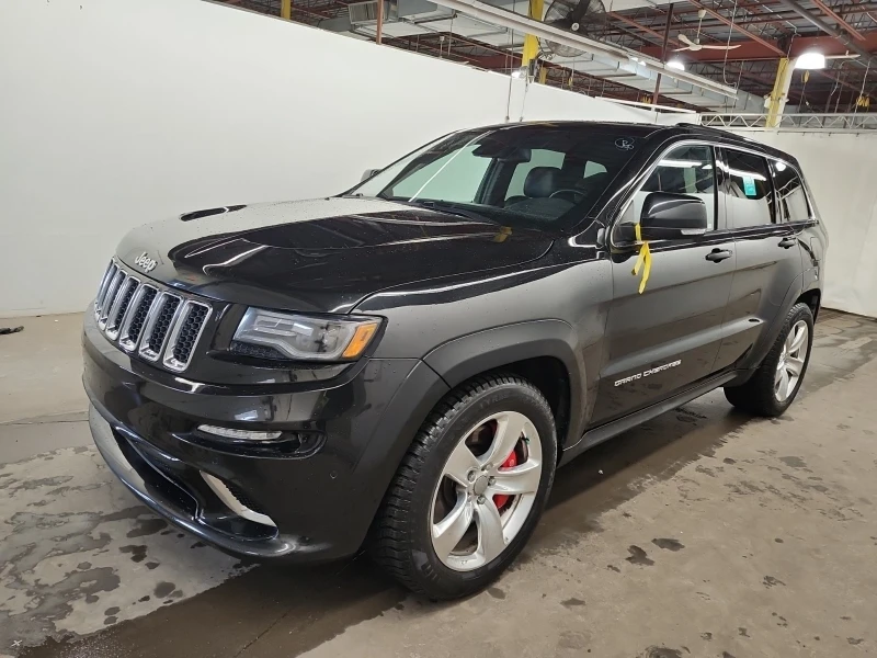 Jeep Grand cherokee SRT* 6.4* DISTRONIC* H&K* CAMERA* FULL* CARFAX* , снимка 3 - Автомобили и джипове - 52723354
