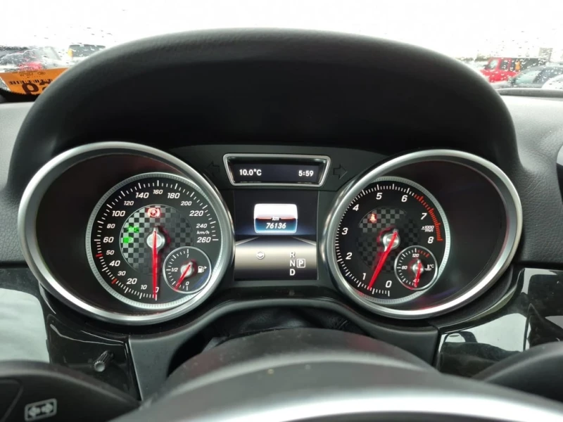 Mercedes-Benz GLE 450 AMG / DISTRONIC / 360 / ПАМЕТИ / PANO / CARFAX, снимка 8 - Автомобили и джипове - 53274225