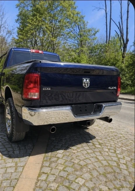Dodge RAM 1500 2016г. SLT 5.7 HEMI 1500 4х4, снимка 12 - Автомобили и джипове - 54304445