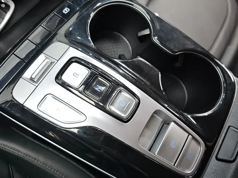 Hyundai Tucson 1.6 2WD Modern - САМО 30% АВАНС, снимка 9 - Автомобили и джипове - 55788319