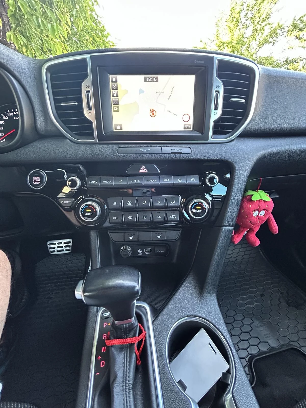 Kia Sportage GT Line - изображение 3